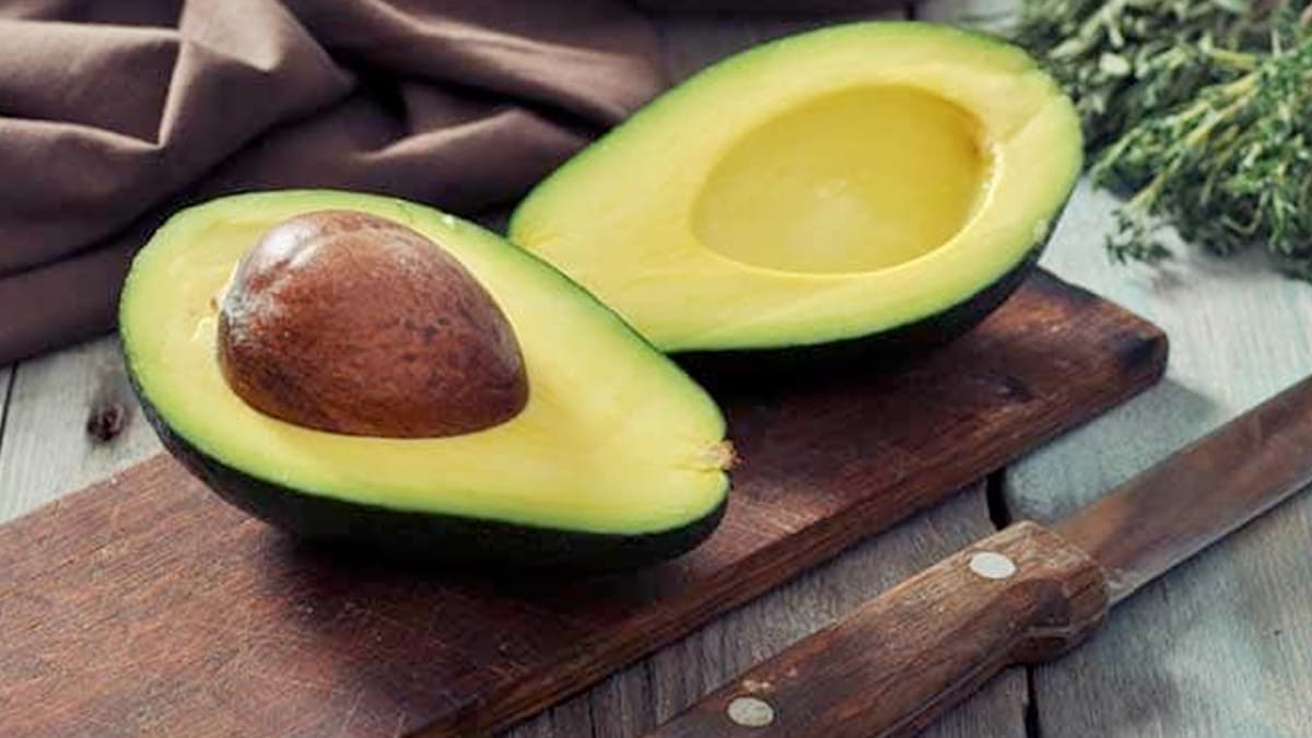 Viral Tweet Claims That Avocado Is Cheaper Than Tomato, Internet In Shock