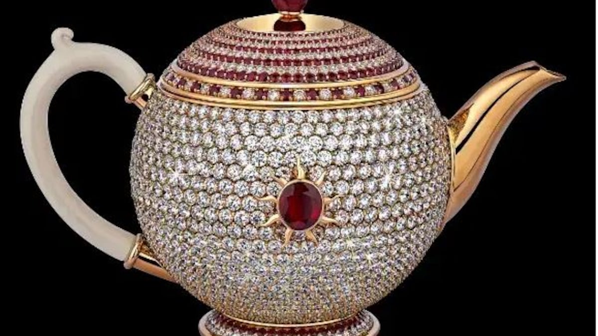 m9rfeaag expensive Did You Know? The Most Valuable Teapot In The World Is Priced At $3 Million