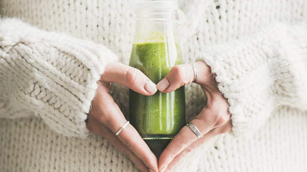 h9jemu4 winter Smoothies In Chilly Season? 5 Winter Smoothies To Warm Up Your Soul